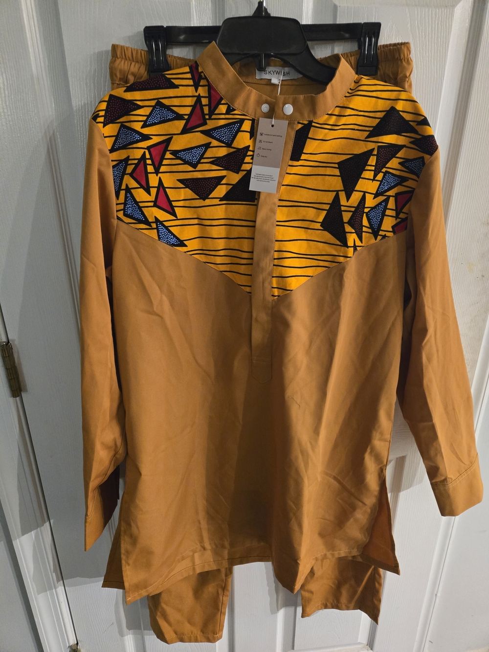 SkyWish Men's Mustard Geometric Yoke Button-Down Shirt And Pants Set